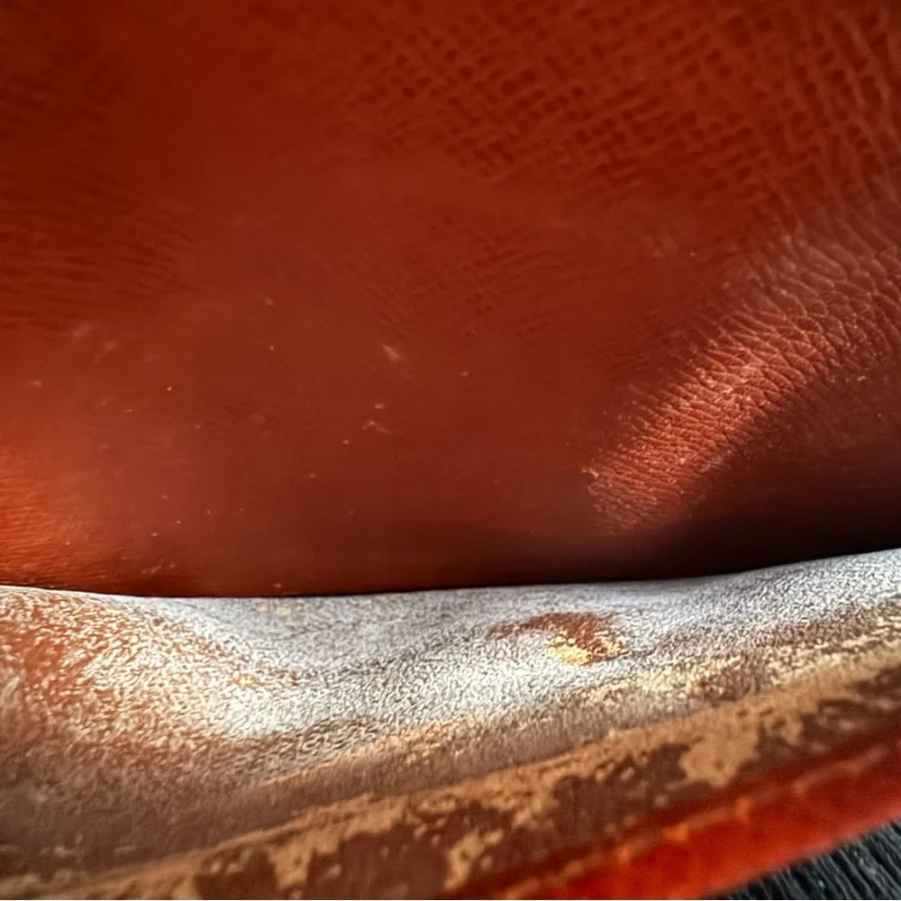 Louis Vuitton Epi Leather Wallet in rare orange color - Picture 6 of 11